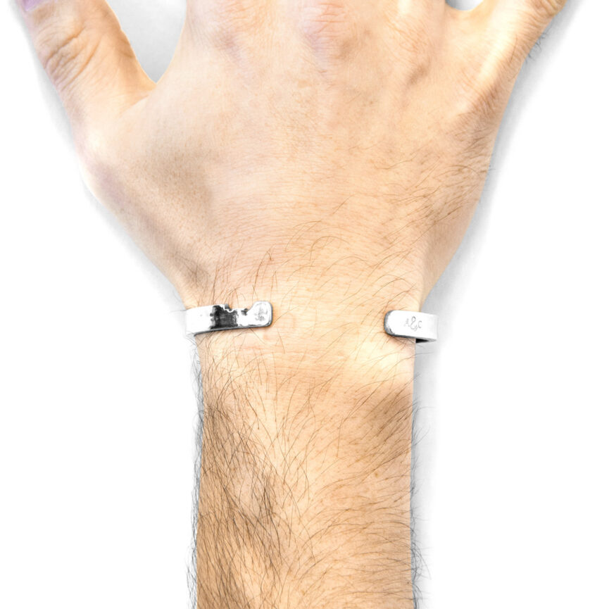 Axton Anchor Cutout Wayfarer Silver Bangle