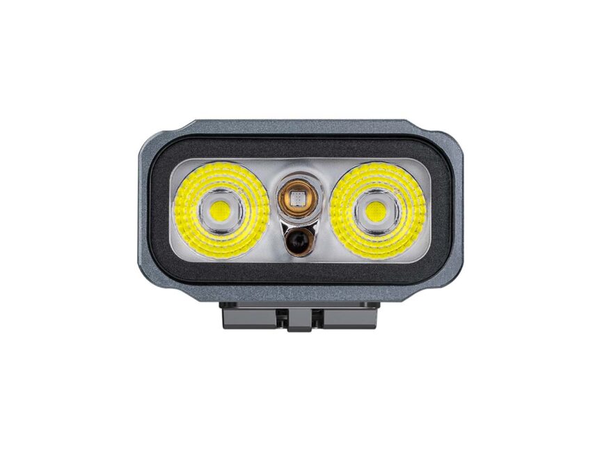 Fenix E06R Rechargeable EDC Flashlight