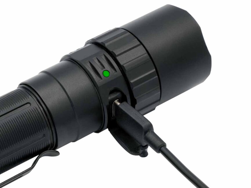 Fenix PD40R V3.0 Rechargeable Flashlight