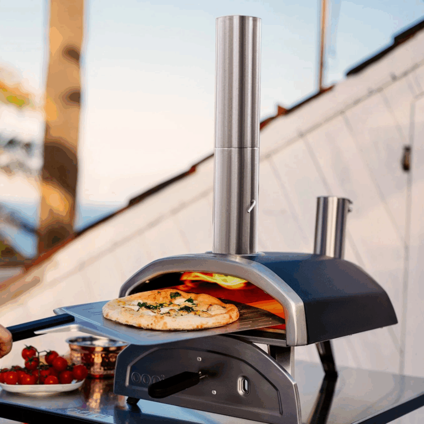 Ooni Fyra 12 Pizza Oven