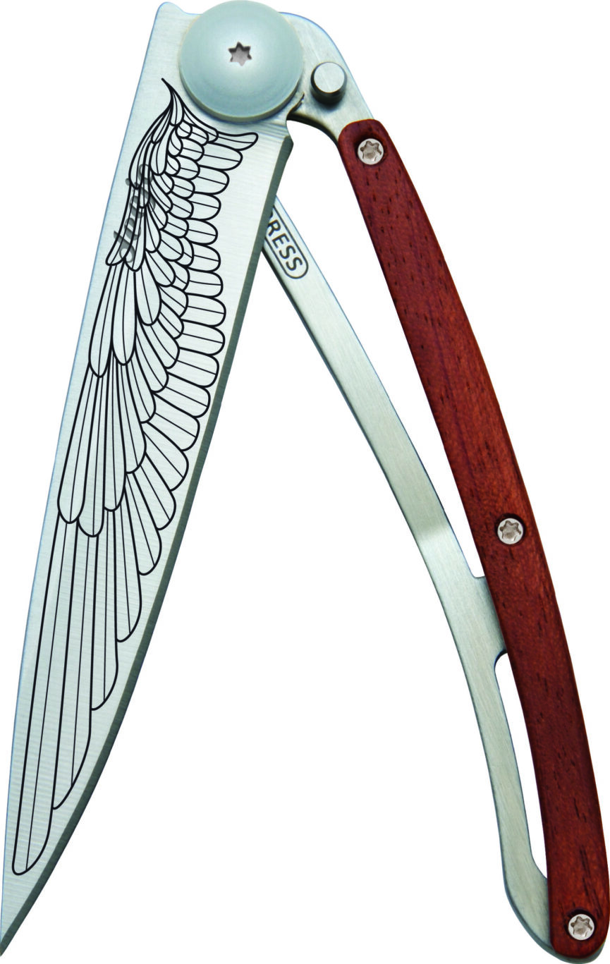 Deejo 37g, Coral Wood / Wing