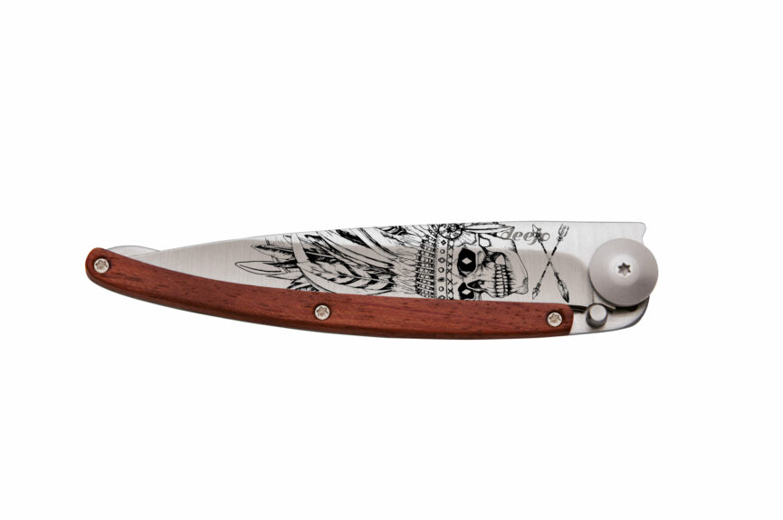 Deejo 37g, Coral Wood / Indian Skull (NEW)