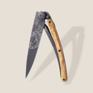 Deejo 37g, Olive Wood / Scorpio (NEW)