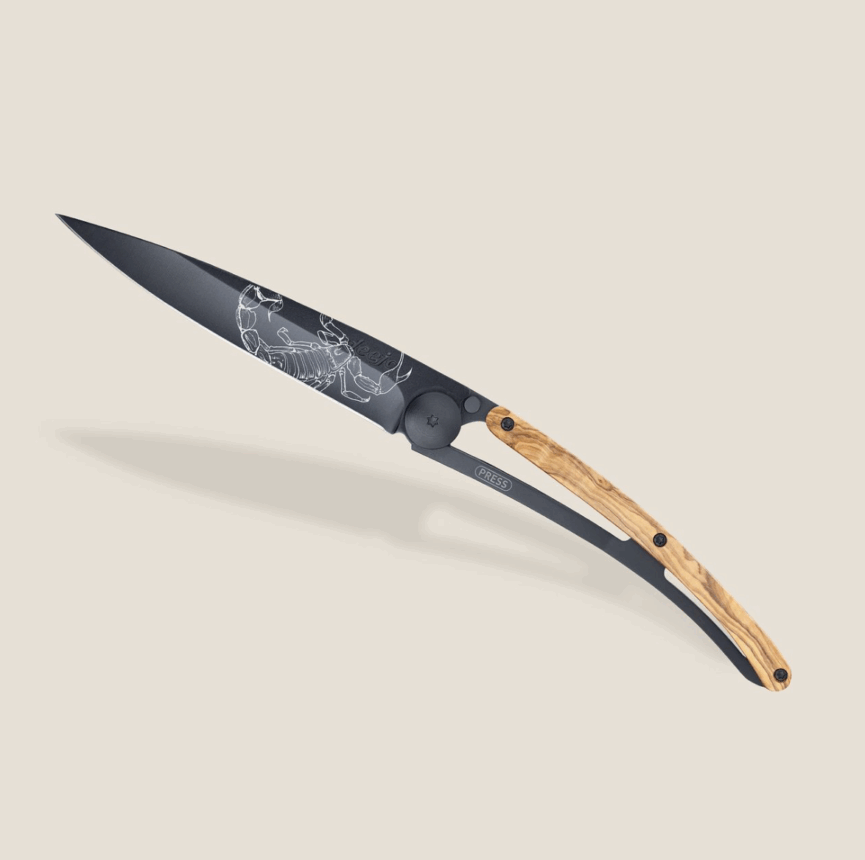 Deejo 37g, Olive Wood / Scorpio (NEW)