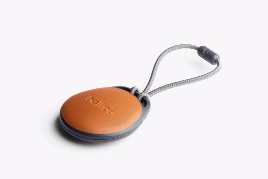Bellroy - LEATHER CASE FOR AIRTAG (terracotta)