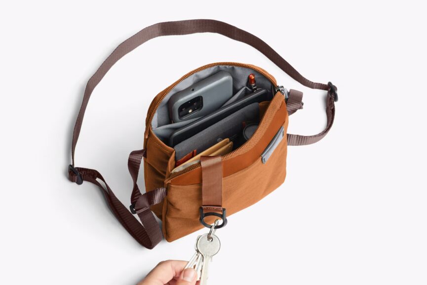 Bellroy - CITY POUCH (bronze)