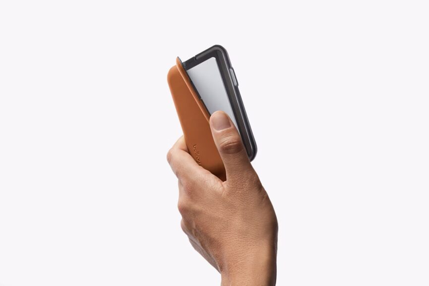 Flip Case - Second Edition (terracotta) - Bellroy