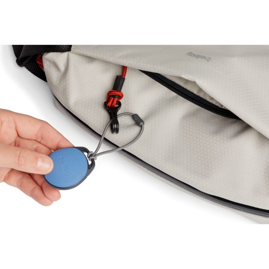 Bellroy - LEATHER CASE FOR AIRTAG (bluedaze)