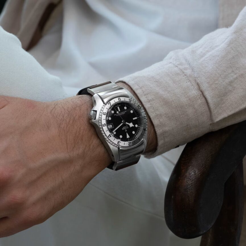 TUDOR 70150 Black Bay P01 Automatic 42mm Diver - Excellent - Full Set B&P