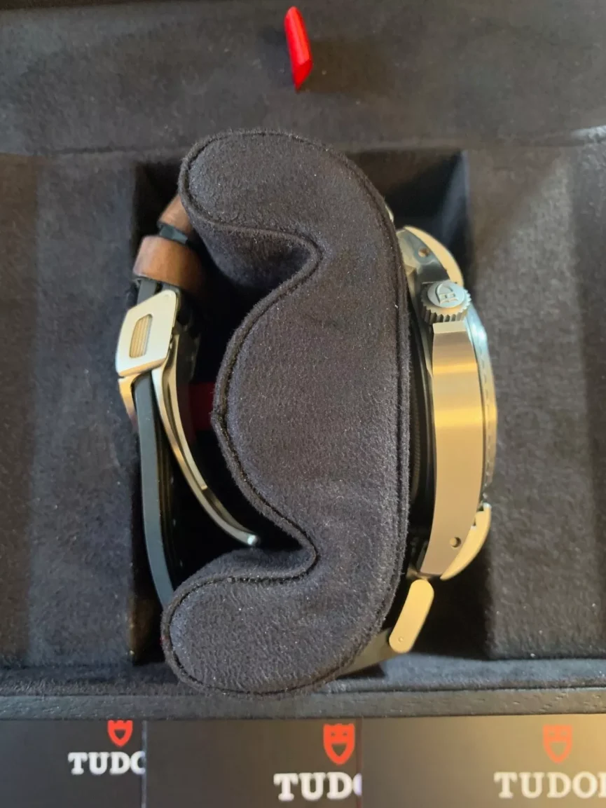TUDOR 70150 Black Bay P01 Automatic 42mm Diver - Excellent - Full Set B&P