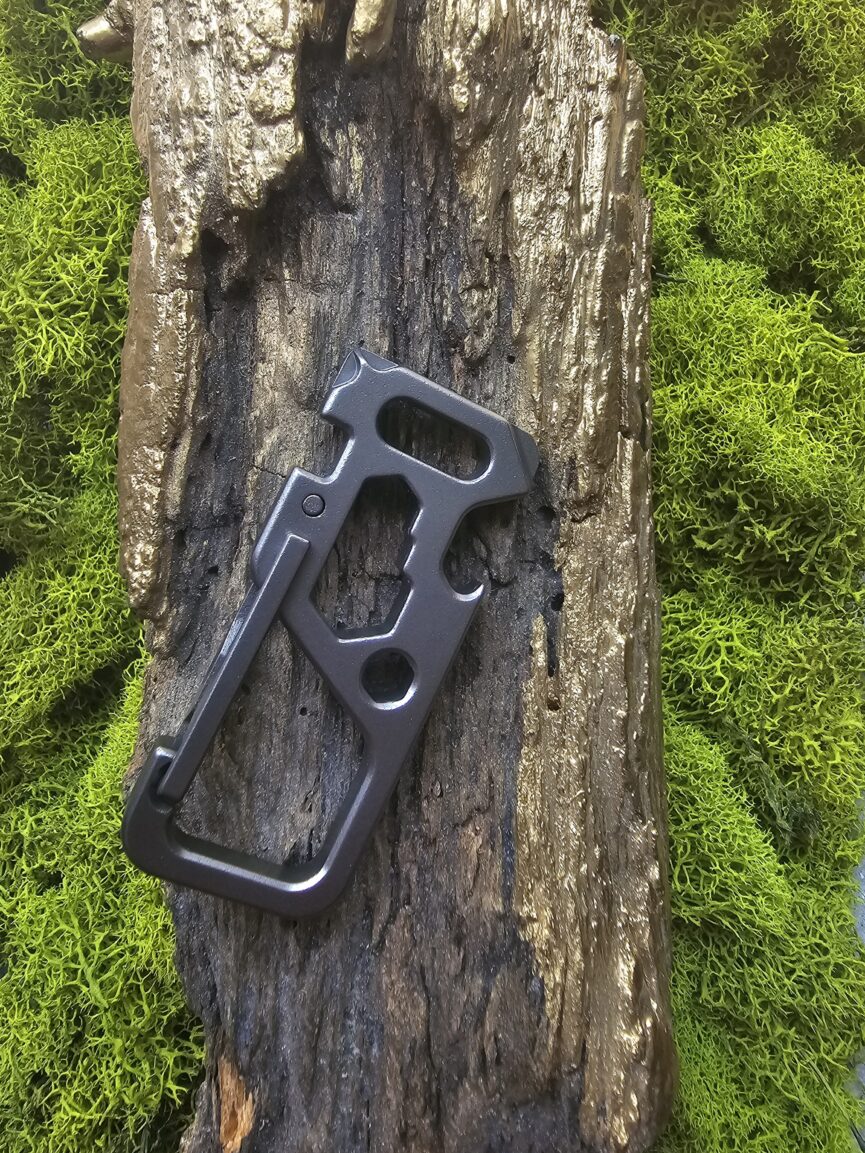 Multitool Carabiner
