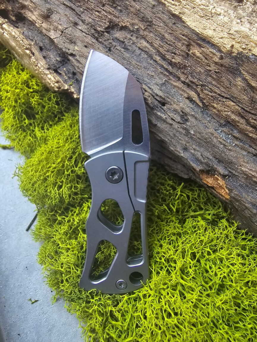 High Hardness D2 Handle Folding Knife Stainless Steel Mini EDC Pocket Knife
