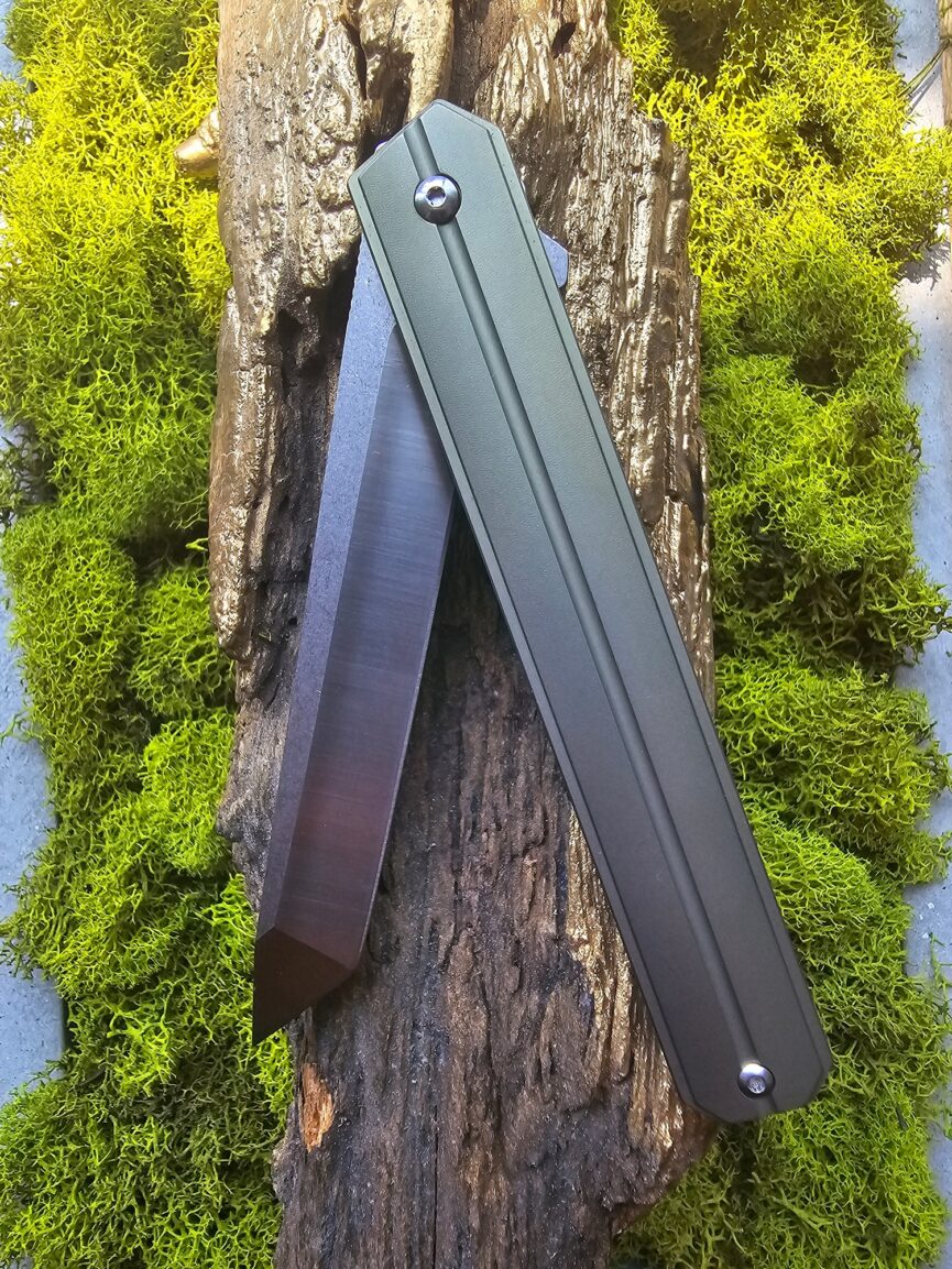 Folding SlimEdge Knife with Titanium Handle and D2 Blade