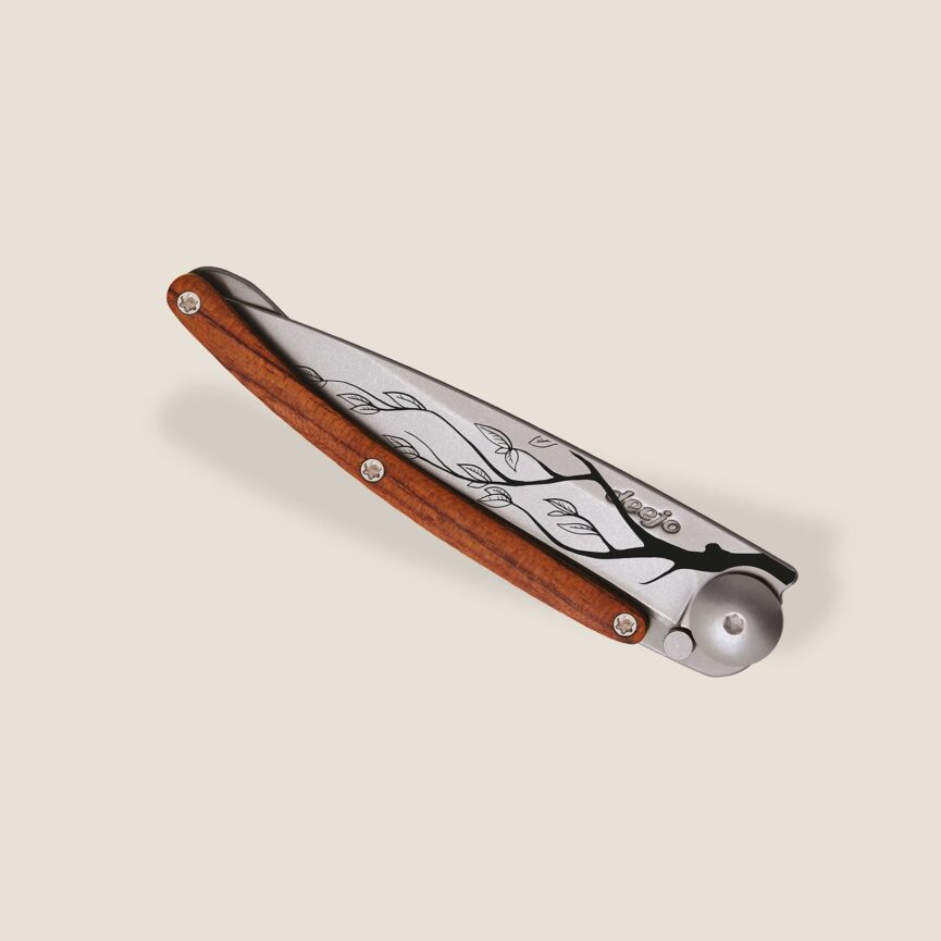 Deejo 27g, Coral Wood / Tree
